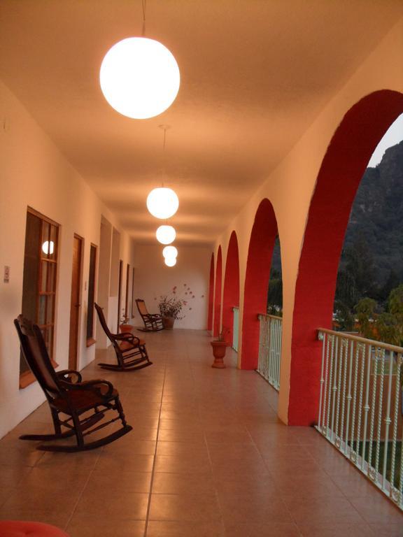 Hotel Atuaraa Tepoztlan Εξωτερικό φωτογραφία