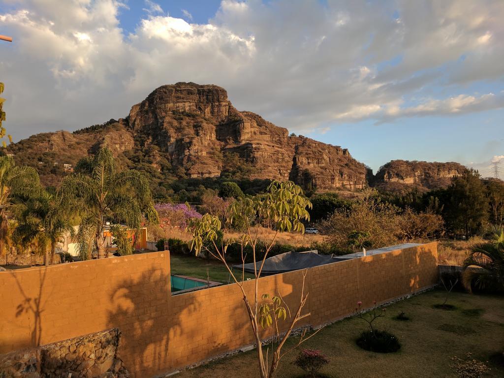 Hotel Atuaraa Tepoztlan Εξωτερικό φωτογραφία